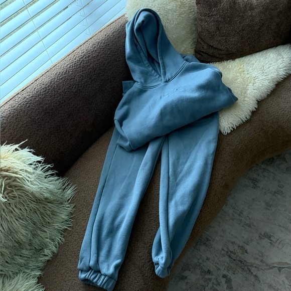 Comfrt Hoodie and Sweatpants Set - Picture 1 of 11